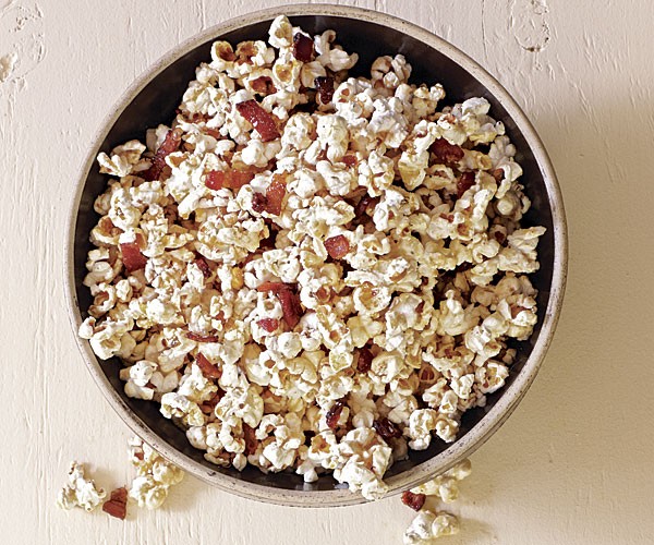 Maple bacon popcorn