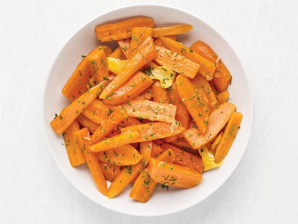 Maple-braised carrots