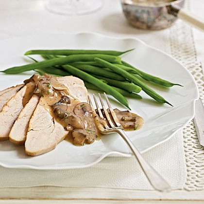 Maple-brined turkey breast with mushroom pan gravy