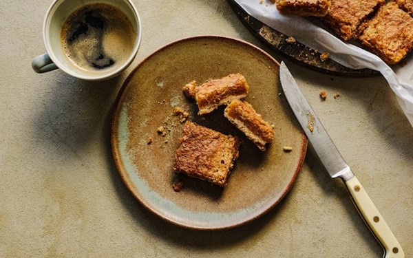 Maple butter bars (Tarte au sirop d’érable)