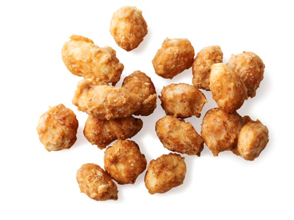 Maple-chipotle peanuts