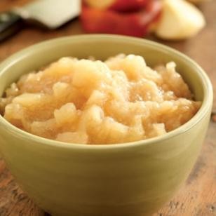 Maple-cinnamon applesauce