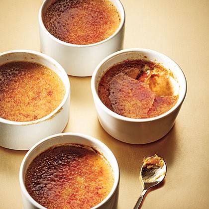 Maple-gingerbread pots de crème