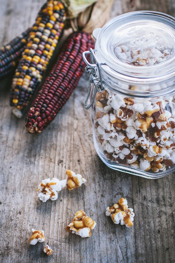 Maple nut caramel corn