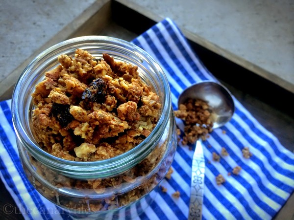 Maple nut granola clusters