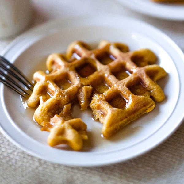 Maple oat waffles