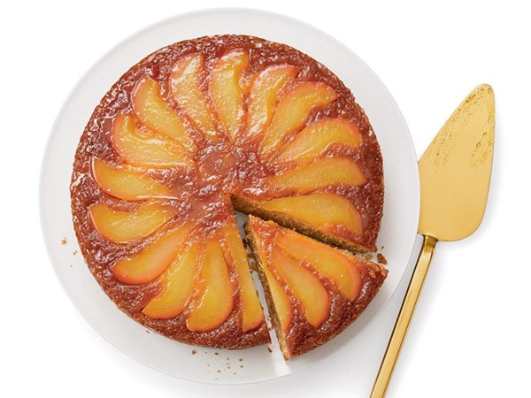 Maple pear upside-down cake 