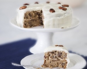 Maple pecan cake