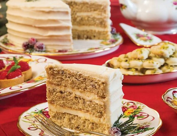 Maple-pecan chiffon cake [cream cheese frosting]