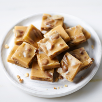 Maple pecan fudge squares