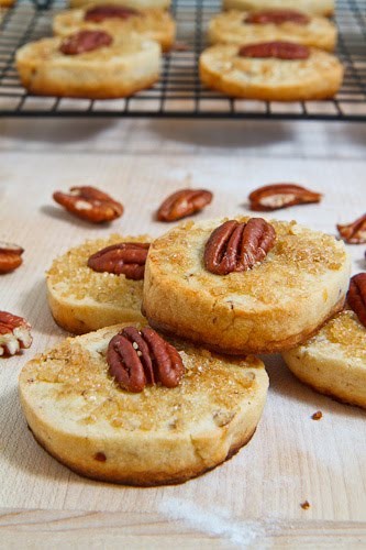 Maple pecan shortbread