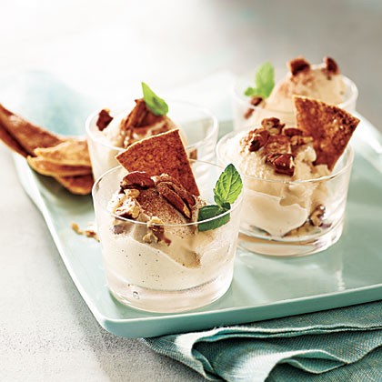 Maple-pecan sundaes with cinnamon crisps