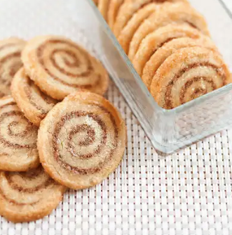 Maple-pecan swirl cookies
