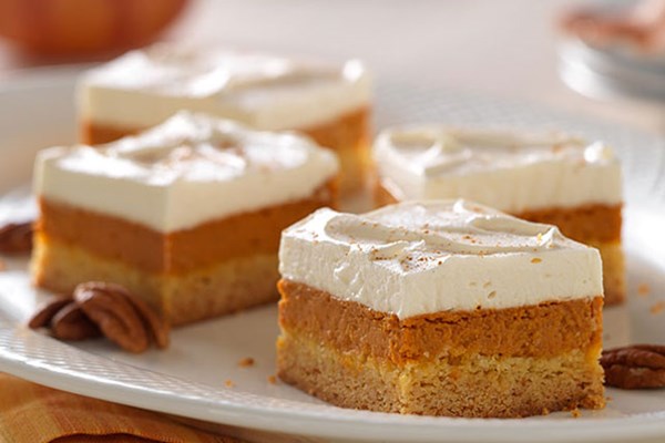 Maple-pumpkin pie bars