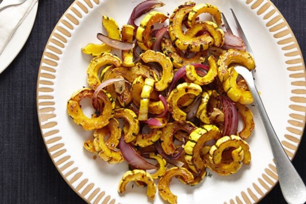 Maple-roasted delicata squash with red onion 