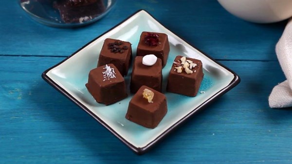 Maple, sea salt and chilli chocolate truffles