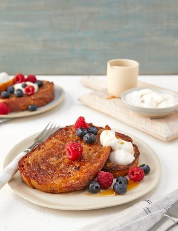 Maple syrup and cinnamon French toast