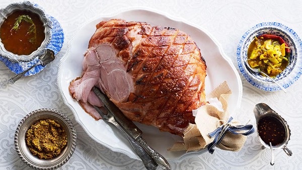 Maple syrup and clove glazed ham