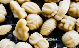 Maple syrup candies