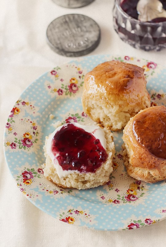 Maple syrup glazed scones