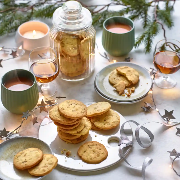 Maple walnut biscuits
