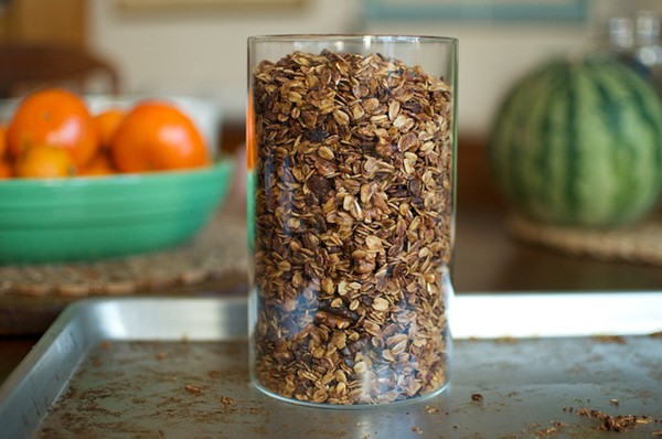 Maple walnut granola