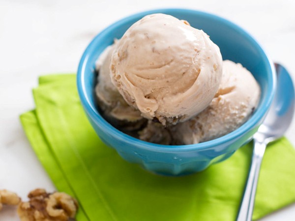 Maple walnut ice cream