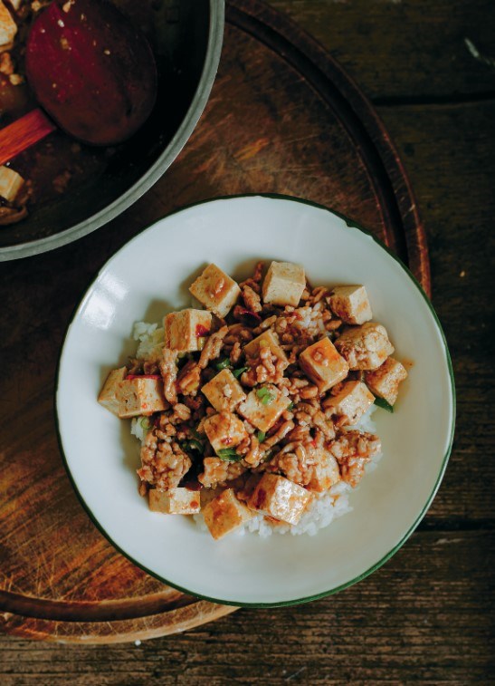 Mapo tofu bowl (Mabodon)