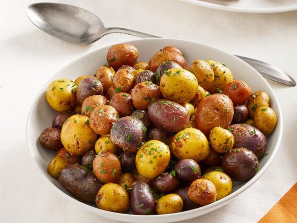 Marble potatoes with garlic & herbs