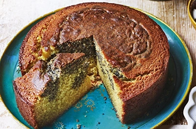 Marbled poppy seed & semolina cake
