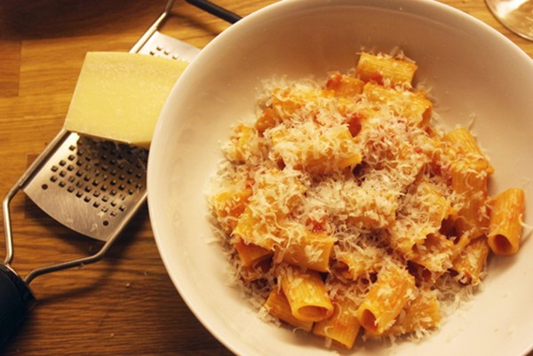 Marcella Hazan's tomato sauce with onion and butter
