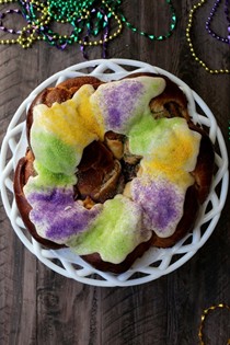 Mardi Gras king cake