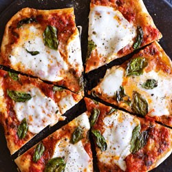 Margherita pizza topping