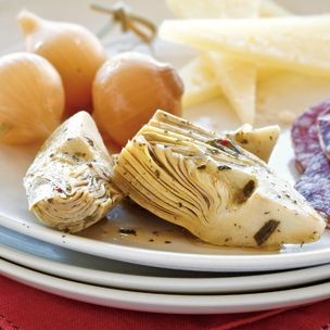 Marinated artichoke hearts