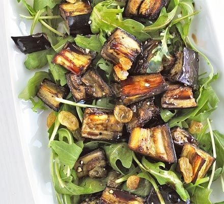 Marinated aubergine & rocket salad