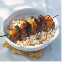 Marinated chicken kebabs with whole spices