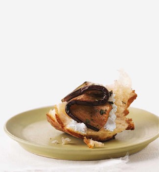 Marinated eggplant with mint