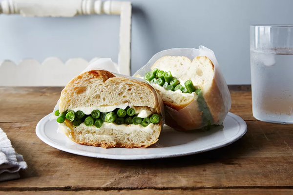 Marinated green bean sandwiches