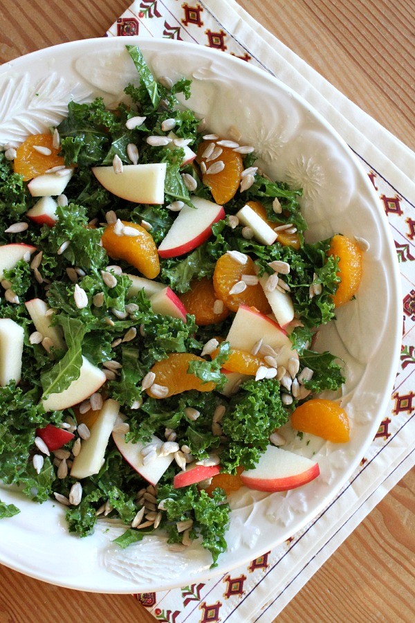 Marinated kale salad with apples and oranges