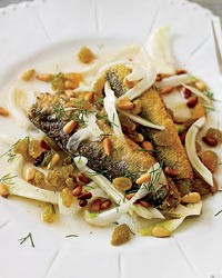 Marinated sardines with fennel, raisins and pine nuts