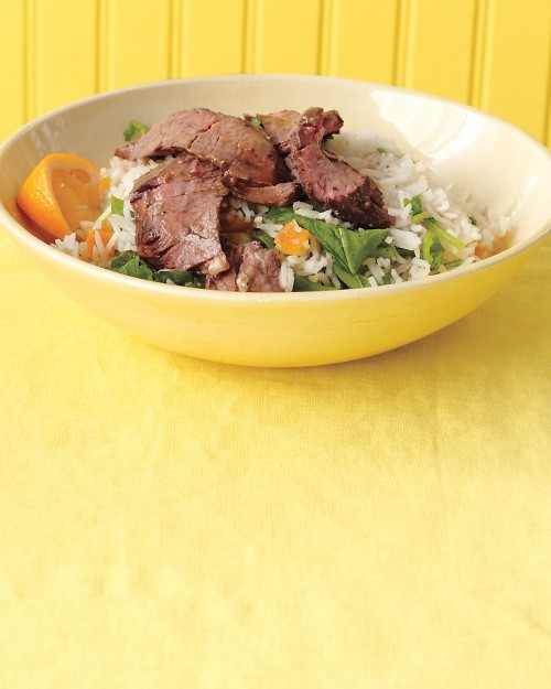 Marinated skirt steak with apricot-arugula rice