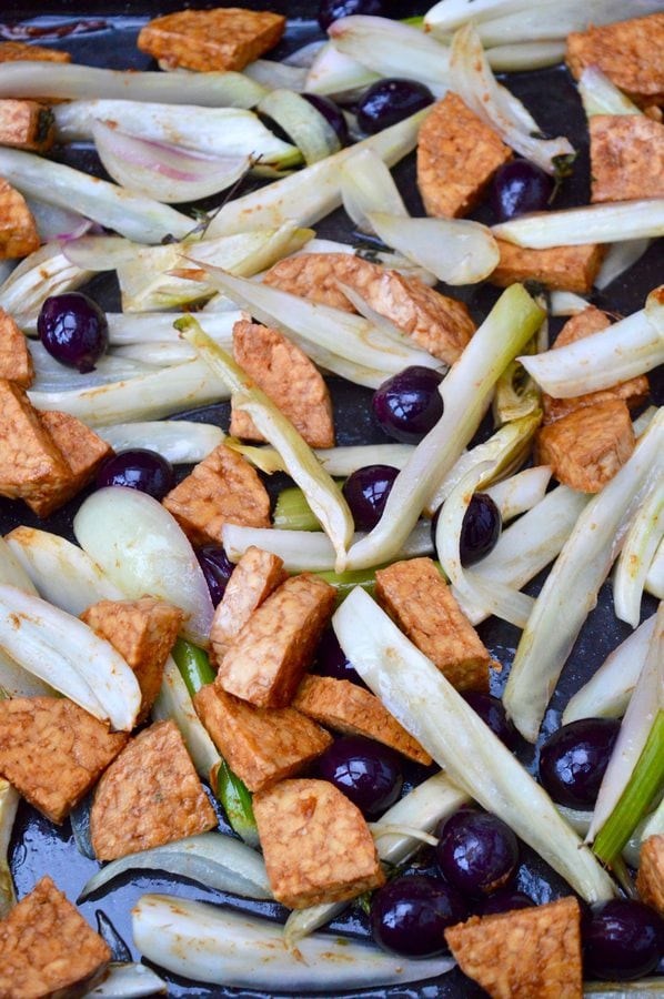 Marinated tempeh with roasted grapes and fennel