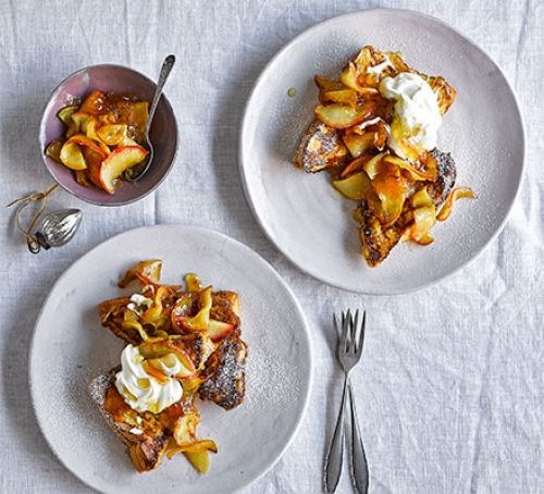 Marmalade & whisky pain perdu with apples