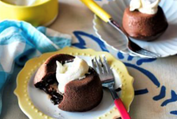 Mars bar chocolate lava cakes