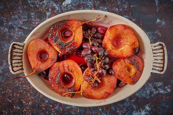 Marsala-baked pears with grapes