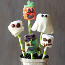 Marshmallow pops