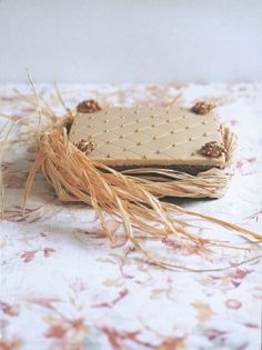 Marzipan criss-cross [cake]