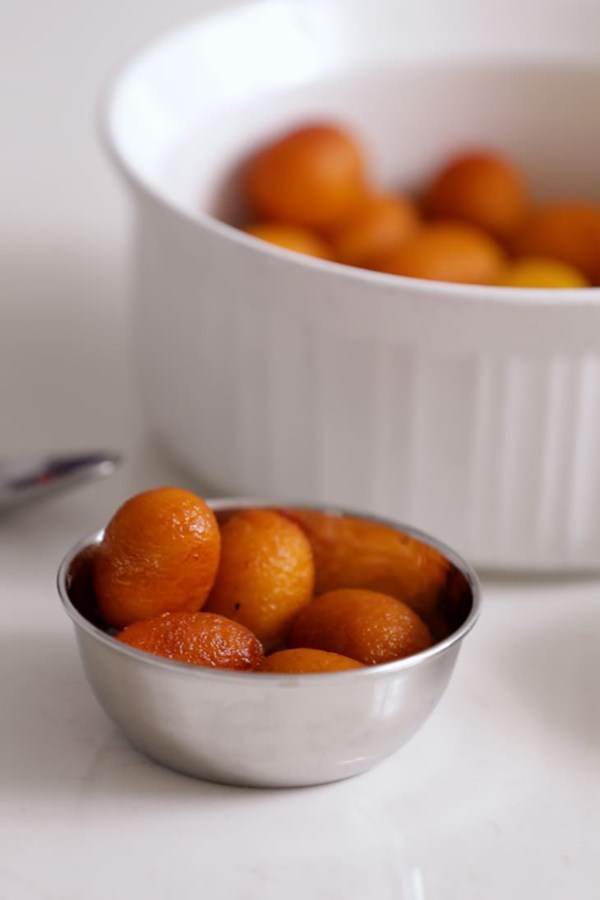 Ma's shortcut gulab jambu