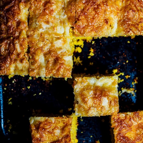 Masala cheddar cornbread