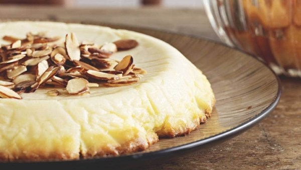 Mascarpone and almond flan with Amaretto-poached nectarines